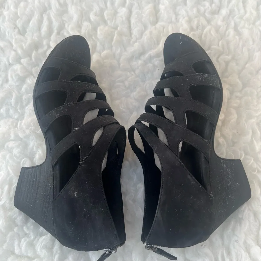 Eileen Fisher Women's  Black Leather Cage Strap Back Zip Heeled Sandals Size 9 - Image 2