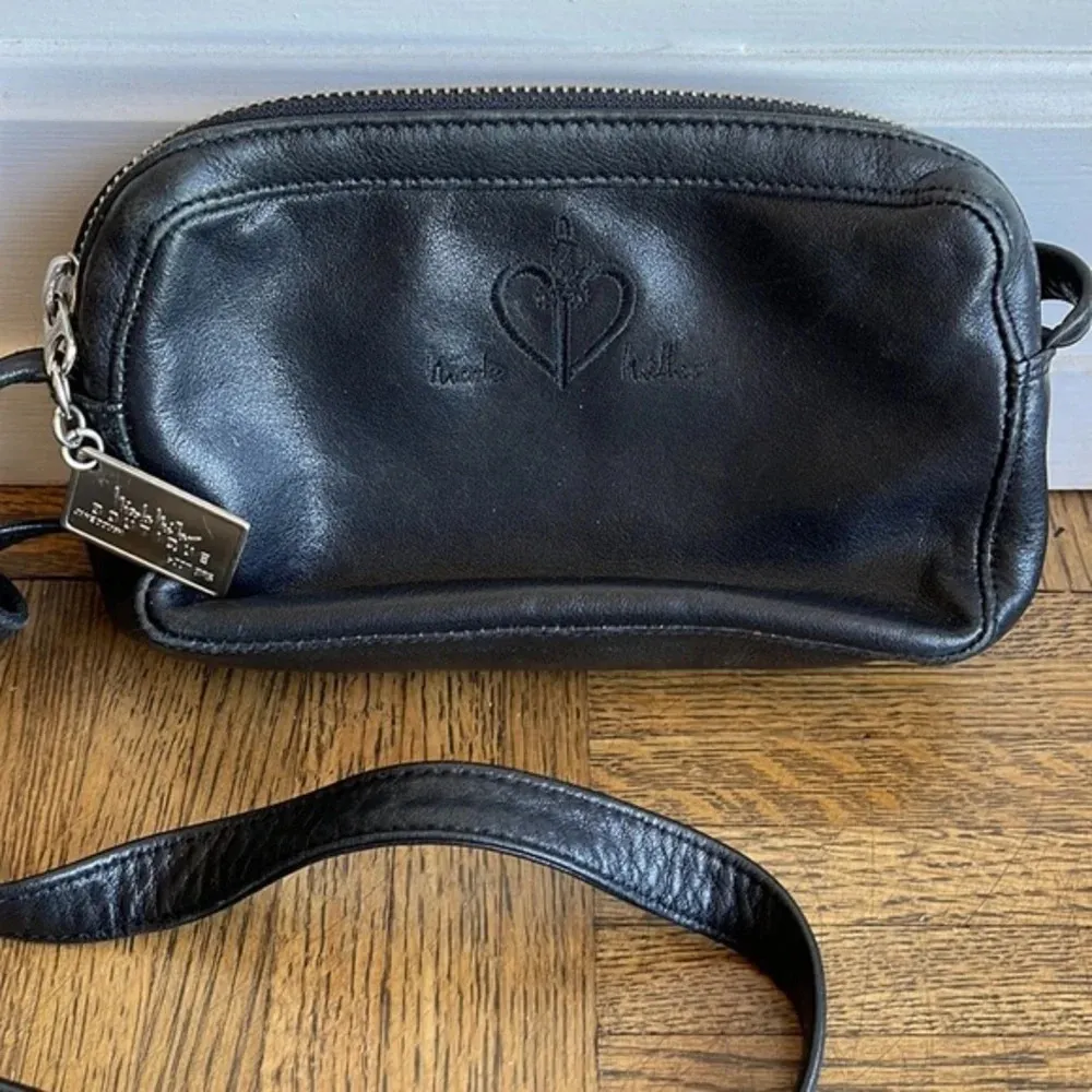 Nicole Miller Black Leather Crossbody Bag - Image 2