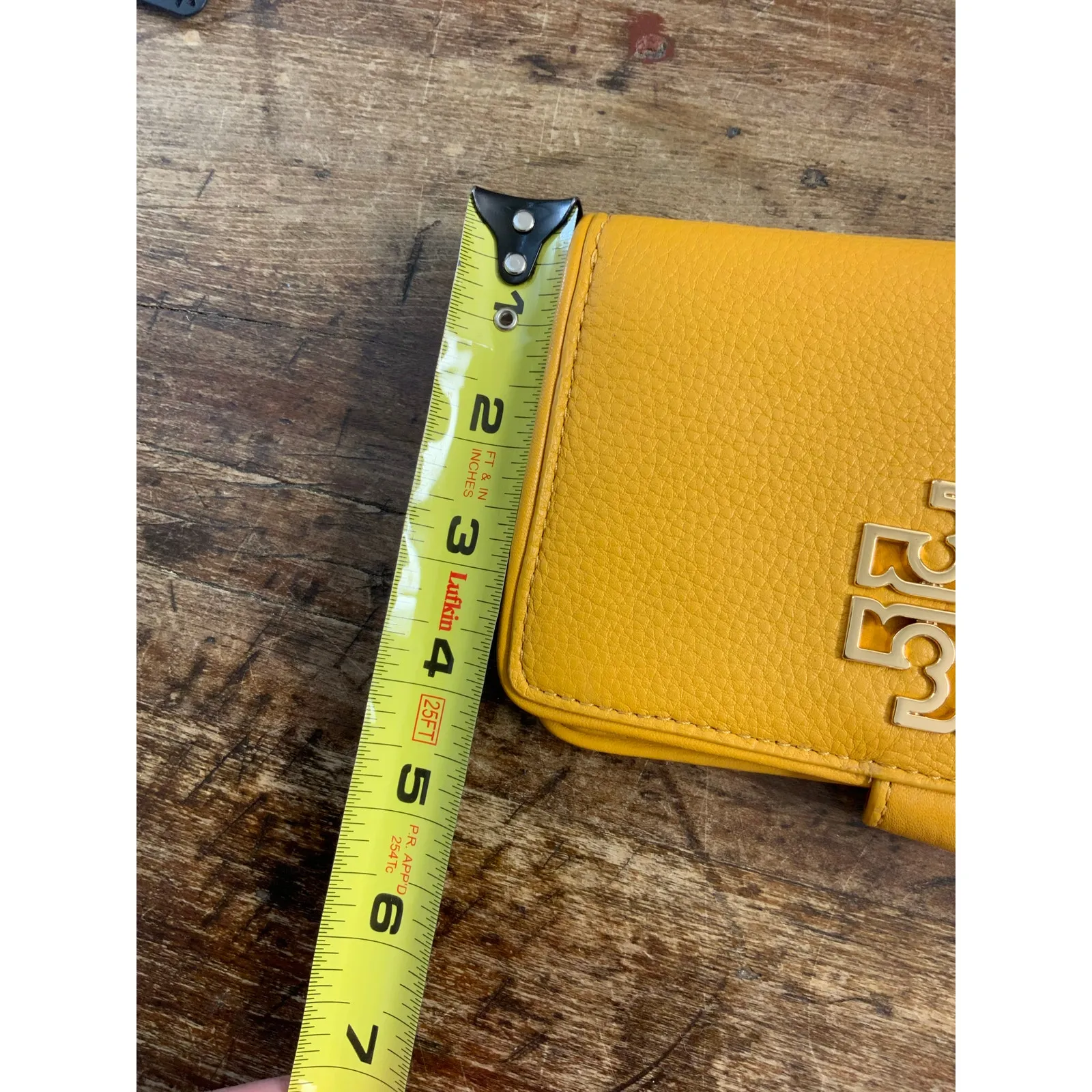 Tory‎ Burch Britten Wallet - Image 4