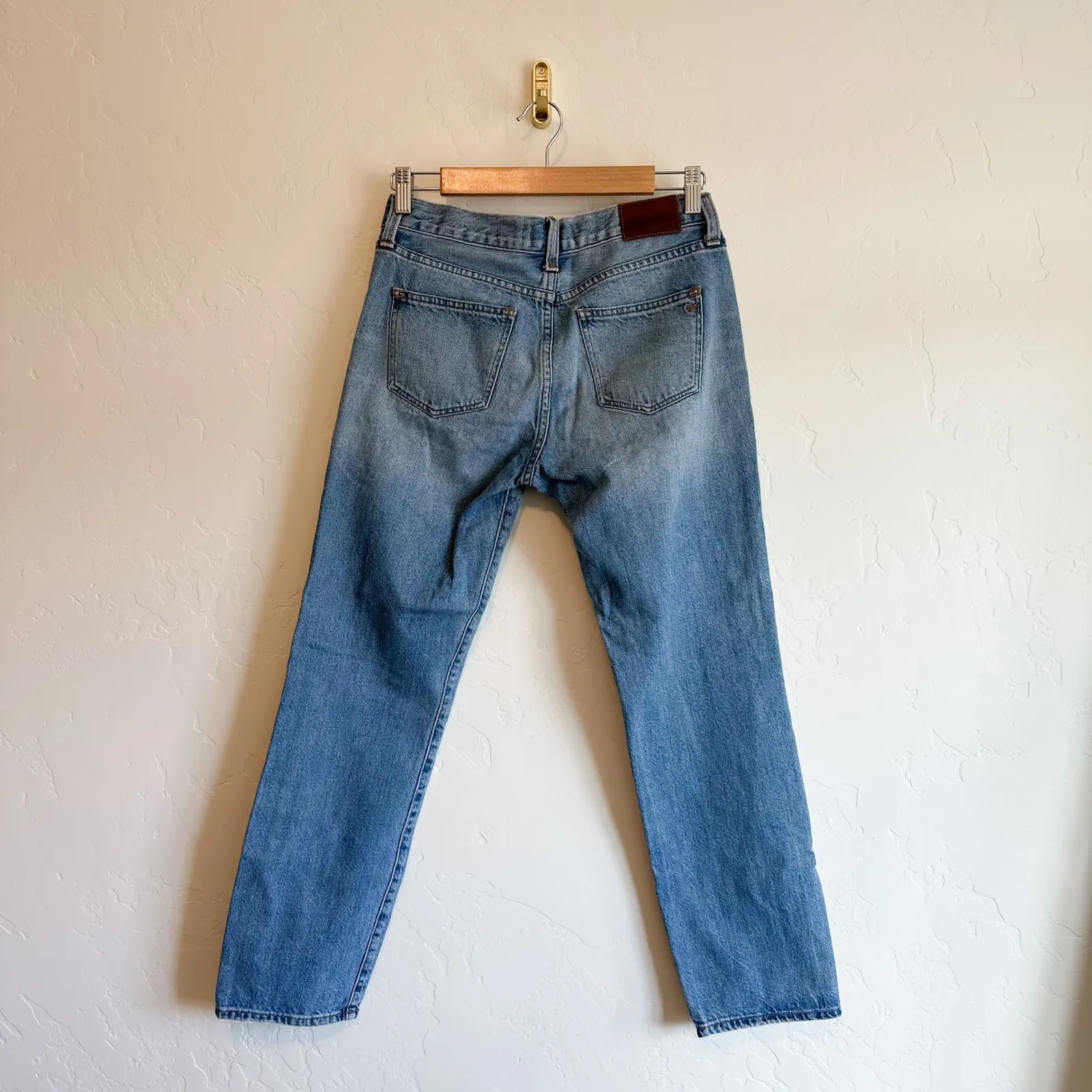 Madewell | The High-Rise Slim Boyjean‎ Oversized Fit in Elkhart Wash, size 25 - Image 4