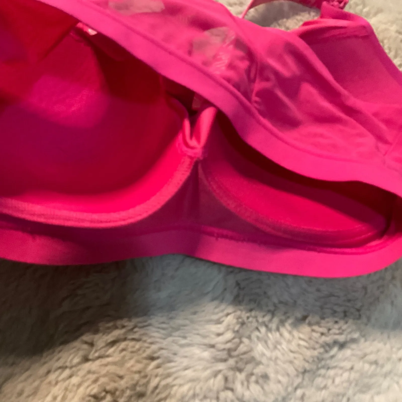 Victoria‎ Sport Bra 38D Hot Pink Mesh Back Adj Strap Incredible Lightweight - Image 6
