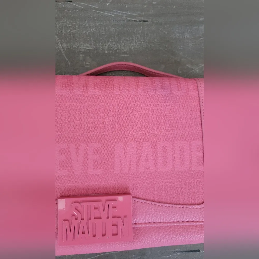 Steve Madden Bluna Crossbody Wallet Purse With Card Slots Zipper Pocket - Image 3