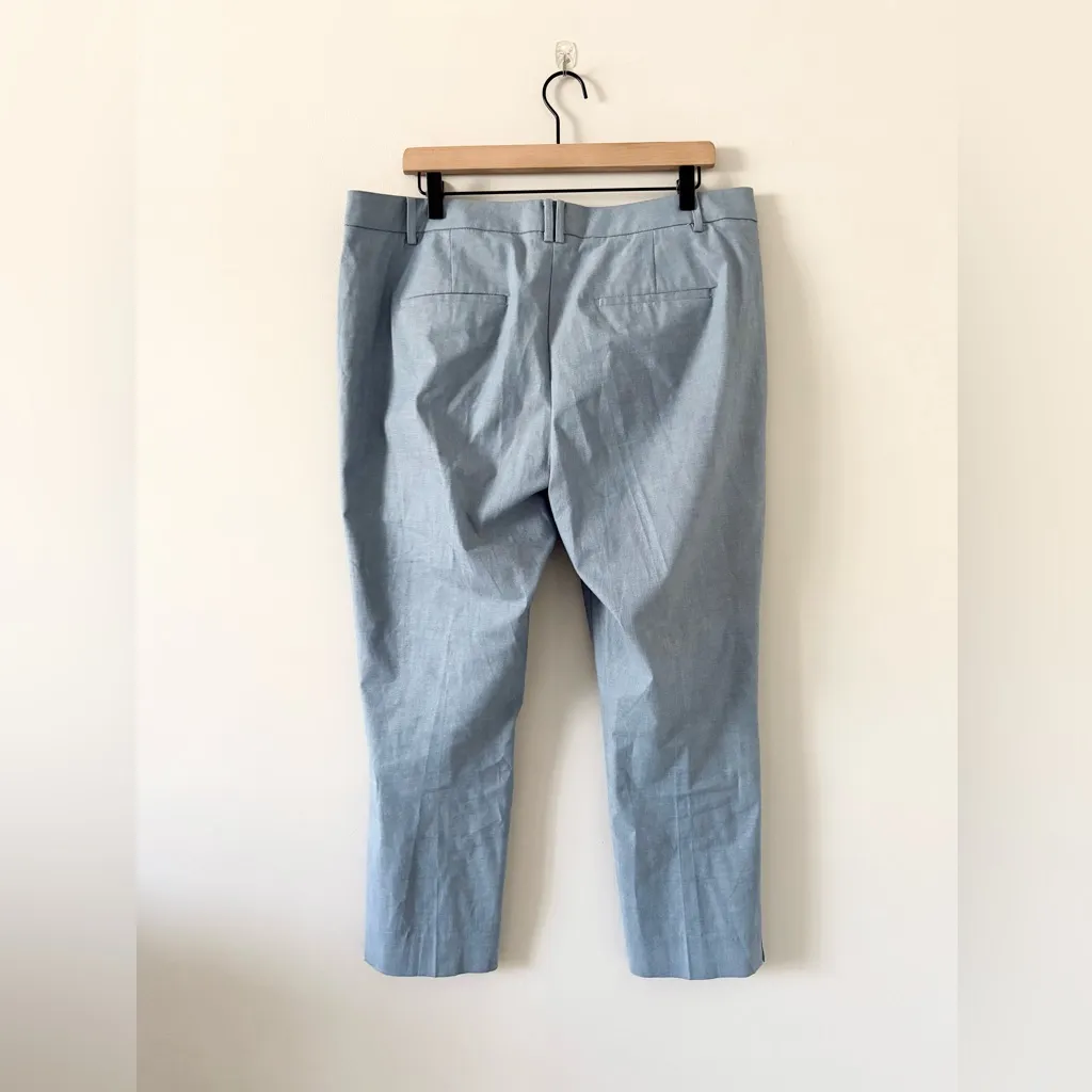 Ann Taylor Cotton High Rise Ankle Trouser in Pale Blue Size 12 - Image 4