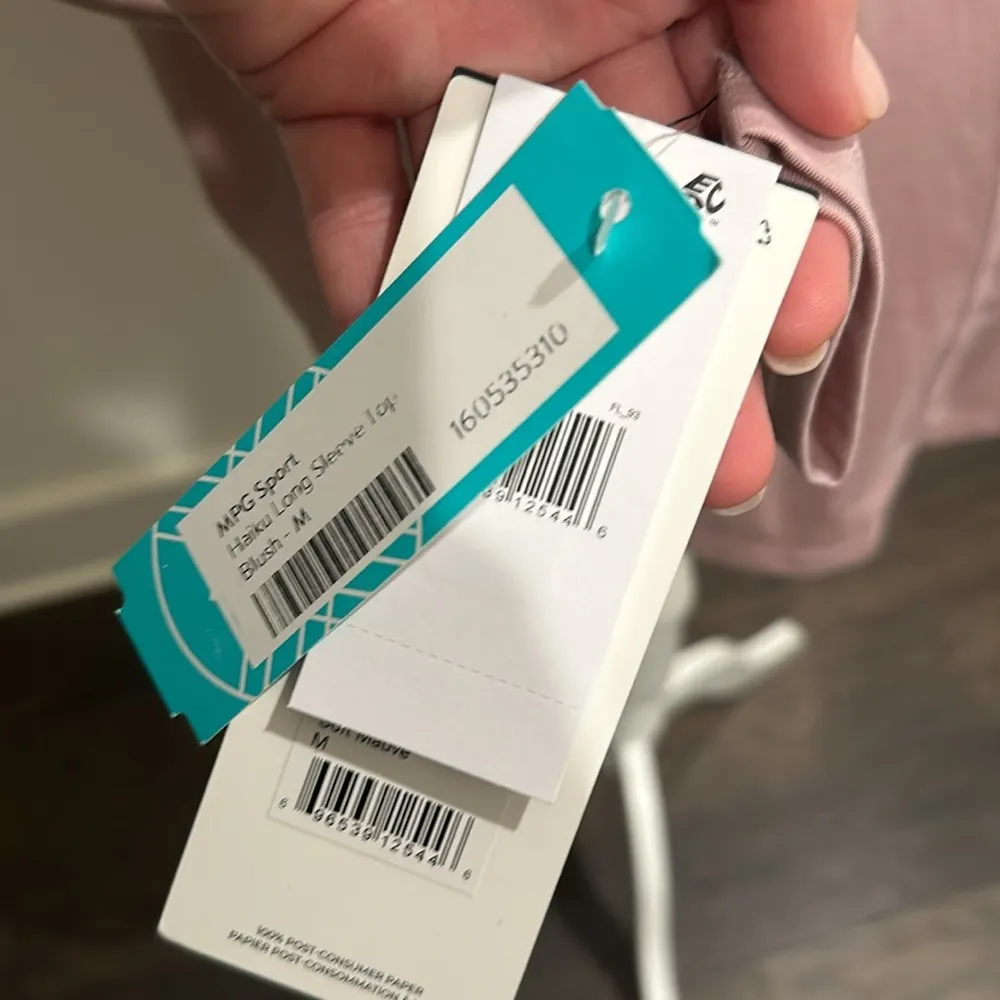 NWT Stitch Fix MPG Haiku Long Sleeve Top Sz M - Image 5