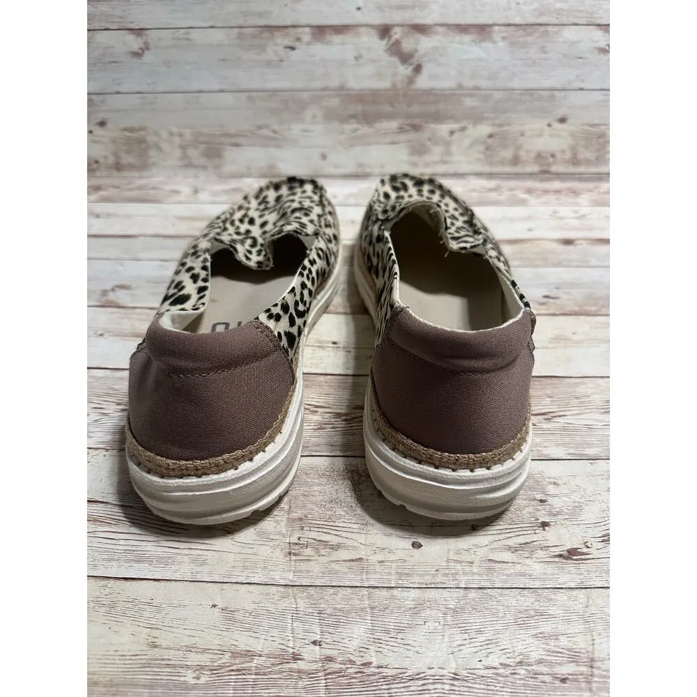 Hey Dude Slip On Shoes Women's Size 10 Leopard Animal Print Cheetah - Image 4