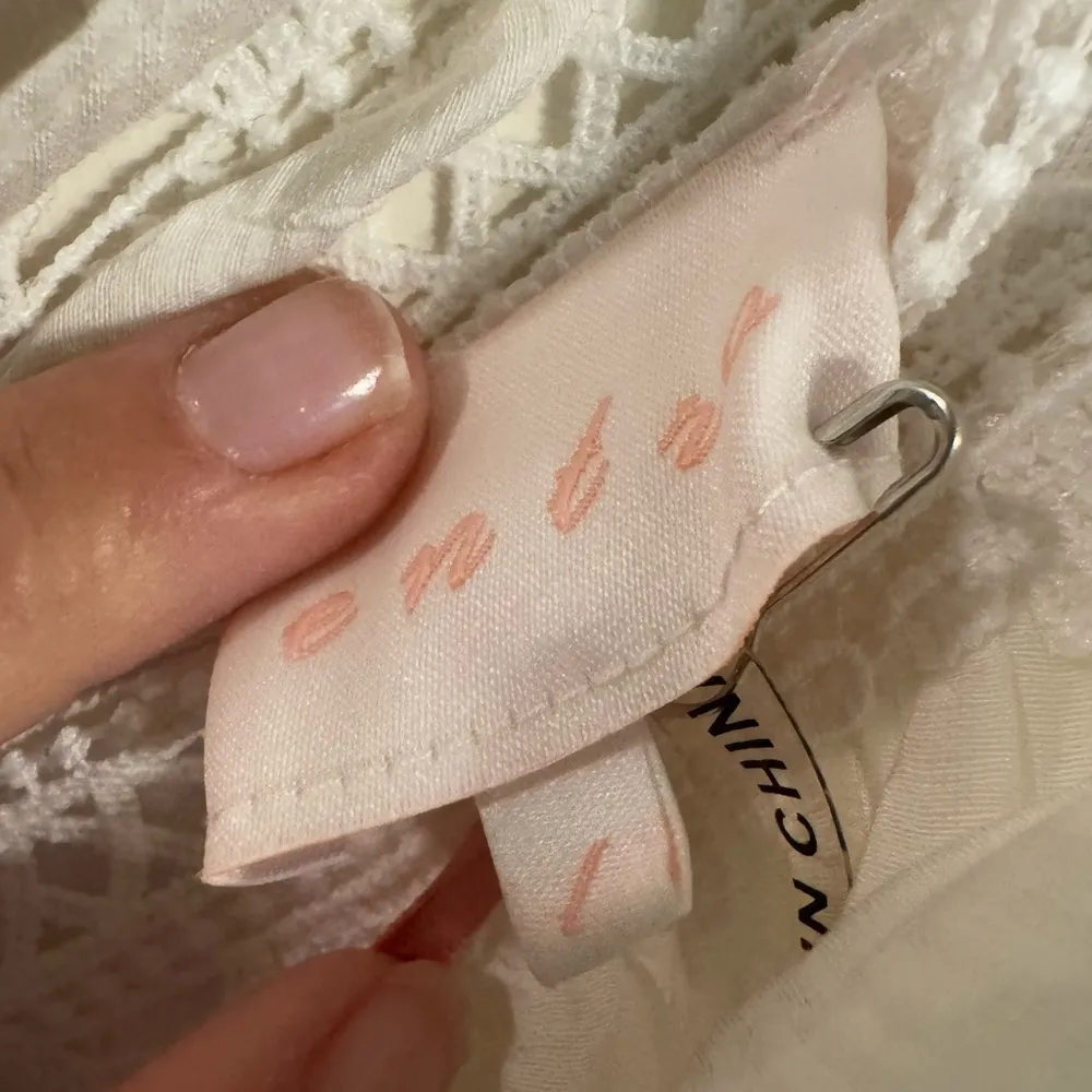 NWT,  White Deep V-Neck Ruffle Maxi Dress, large - Image 6