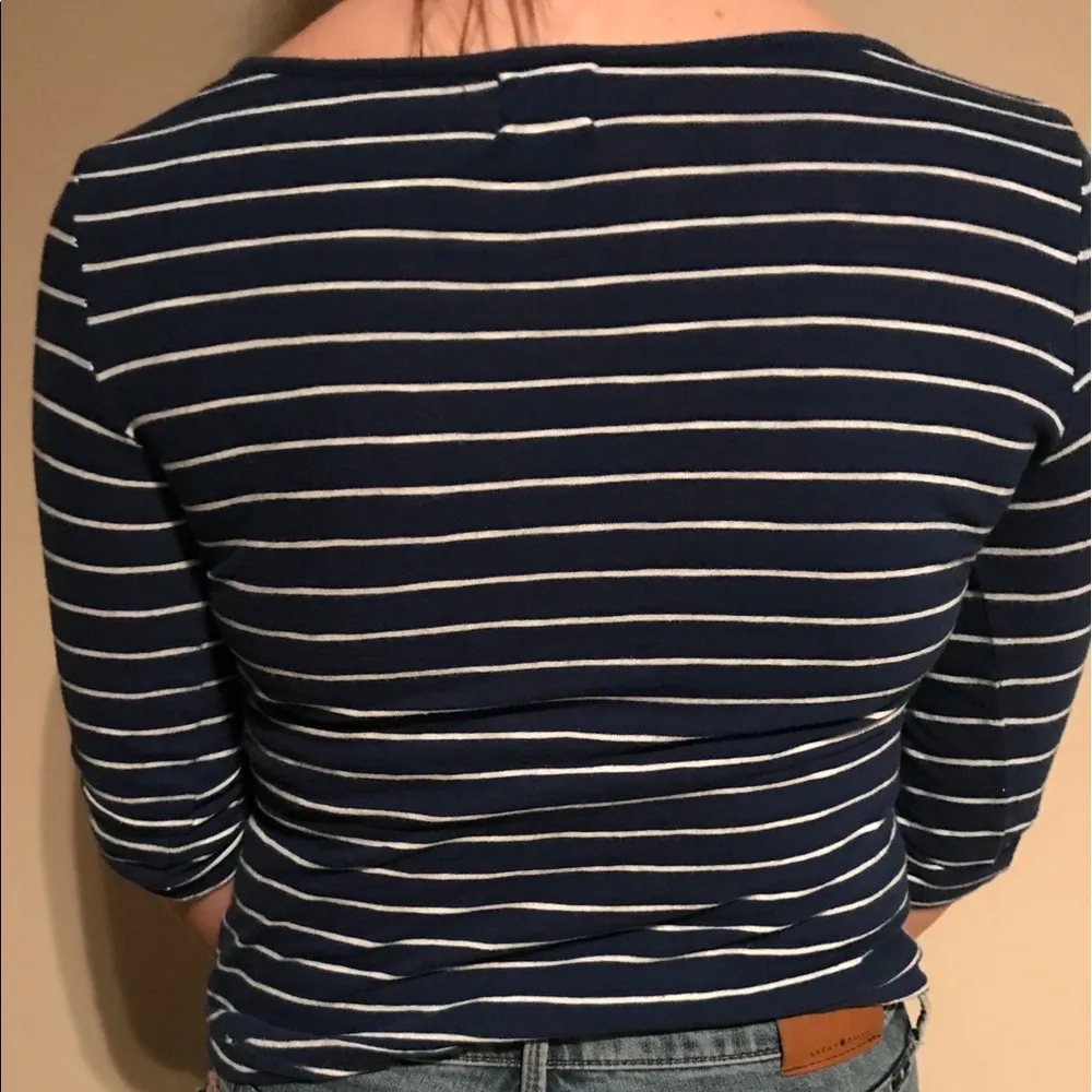 blue and white striped quarter sleeved shirt Size XS - Image 2