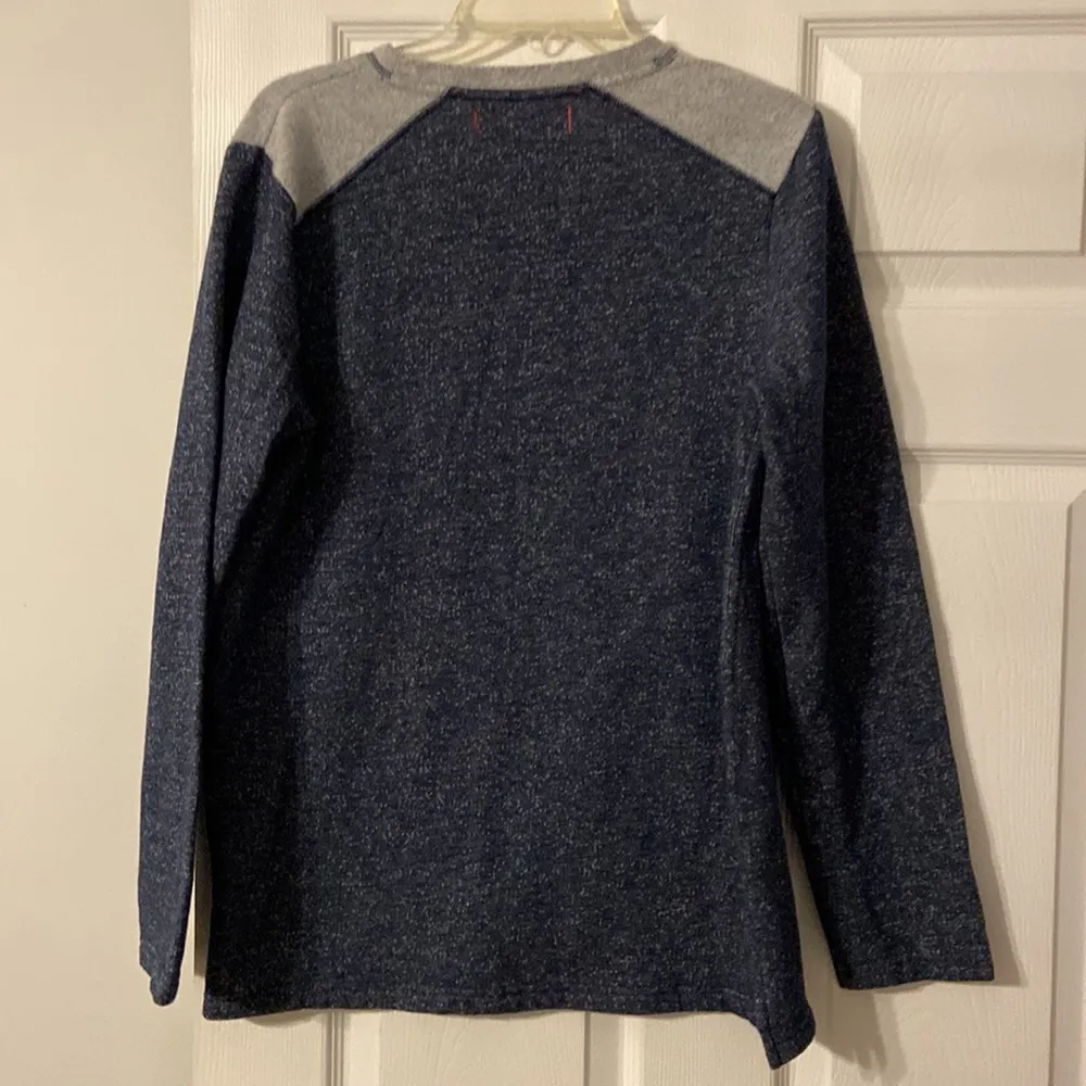 Tommy Bahamas size S long sleeve shirt can be unisex really wear by man or women - Image 6