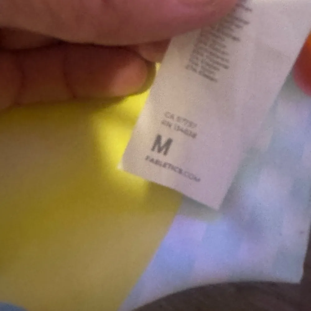 Fabletics Pink and Yellow Graphic Crop Tank Top size medium built in bra - Image 3