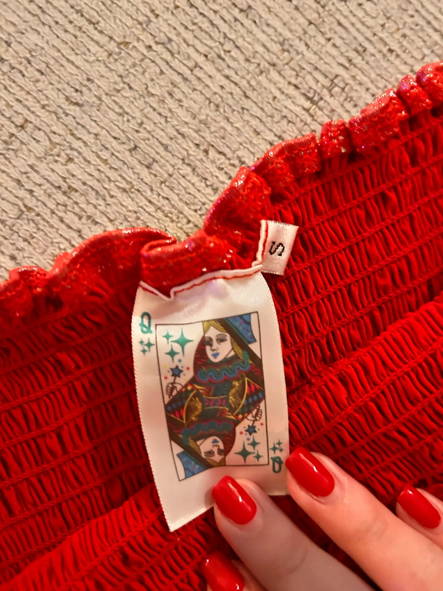 Queen of sparkles shorts Red - Image 3