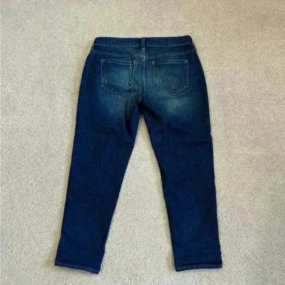 Old navy the boyfriend dark wash blue distressed jeans in size 4 - Image 3