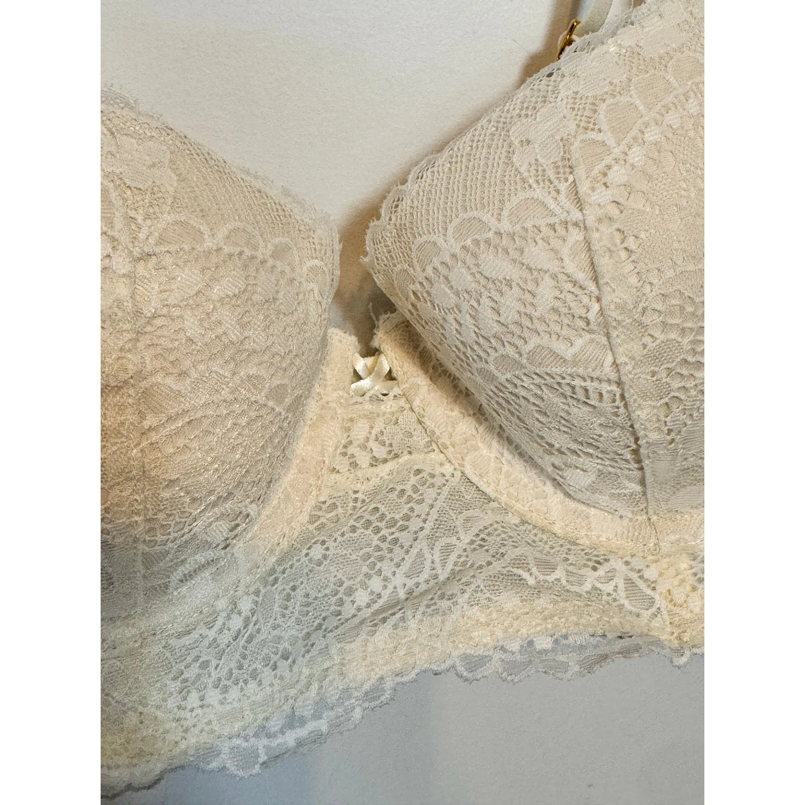 Aerie Womens Balconette Bra 34C Ivory Lace Underwire Full Coverage Padded NWT - Image 3
