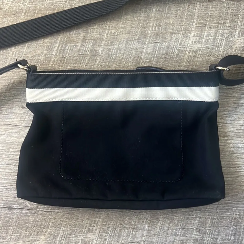 Kate Spade Black and White Bow Purse - Image 5