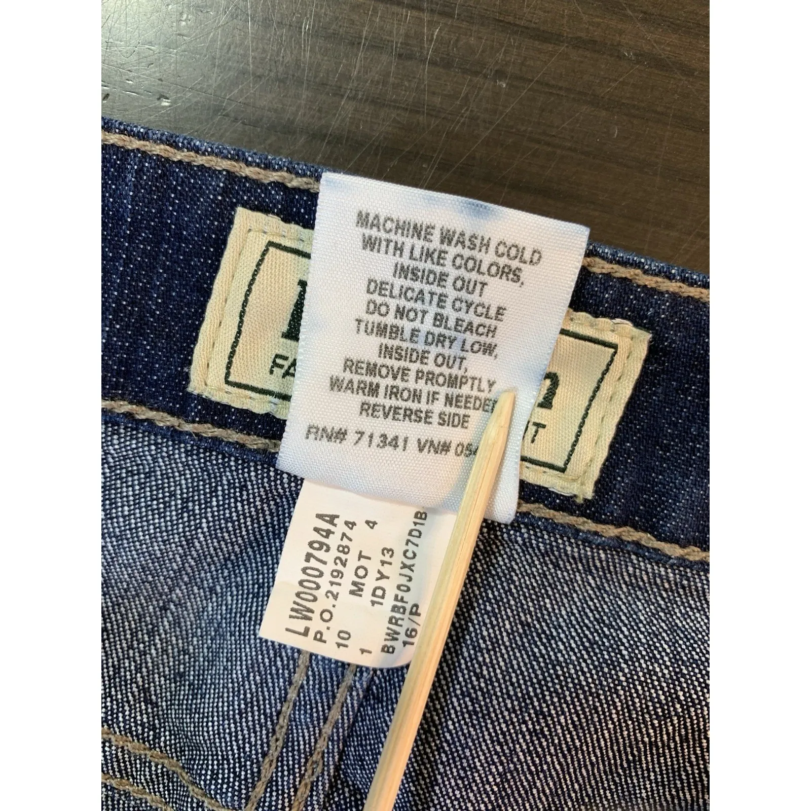 LL Bean Jeans Favorite Fit Straight Blue Denim Womens‎ Sz 16 Petite 16P Minimal - Image 6