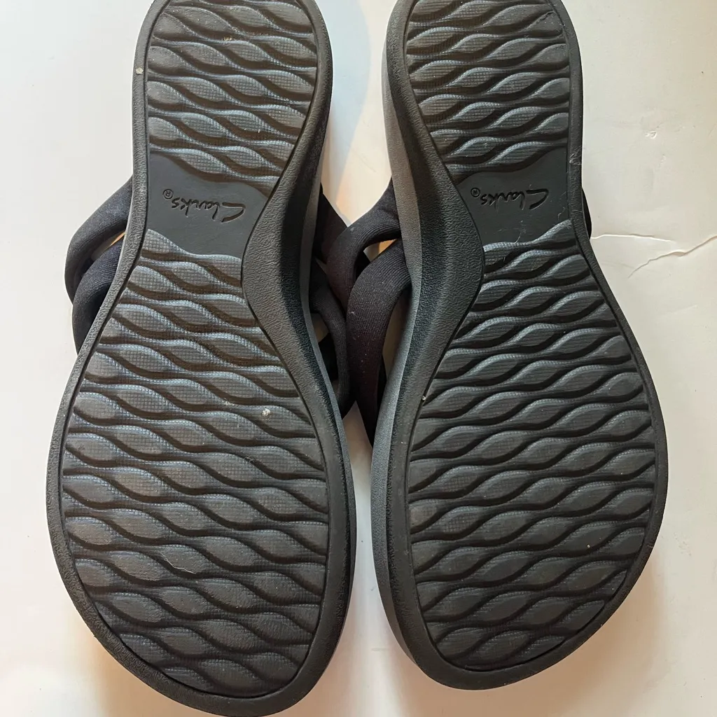 Clarks Black Cloudsteppers Black Double Band Sandals Flip Flops - Image 7