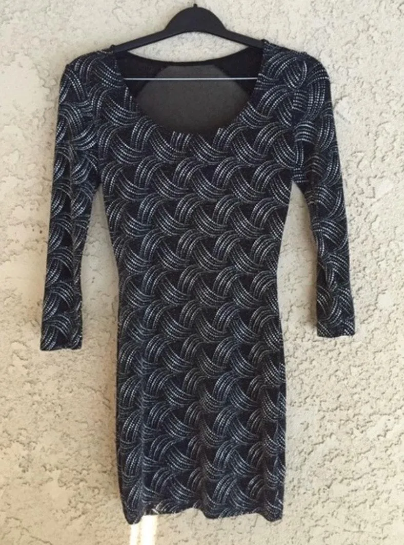 Mesh Back Body on Dress - Image 2