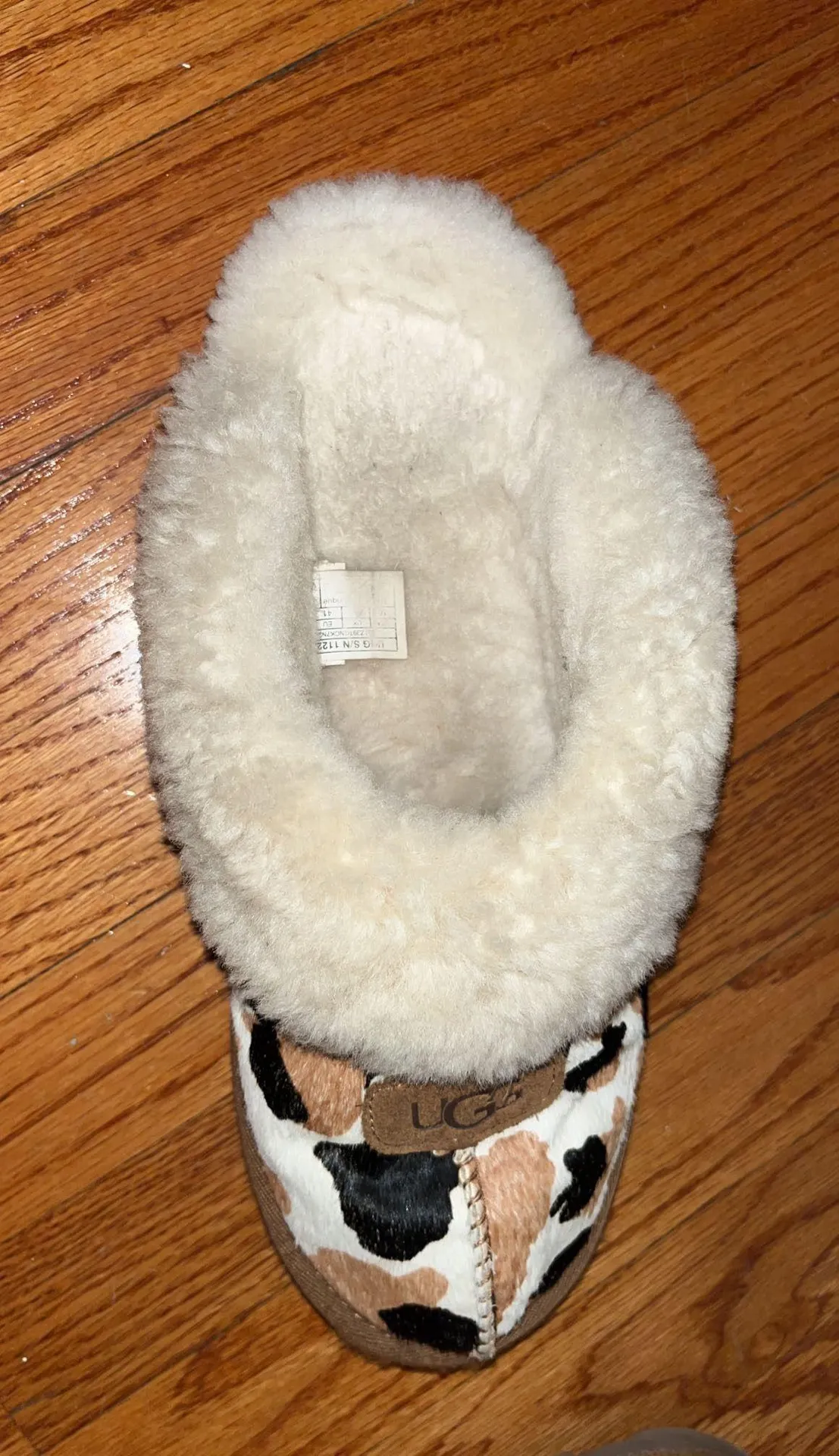 UGG Slippers - Image 4