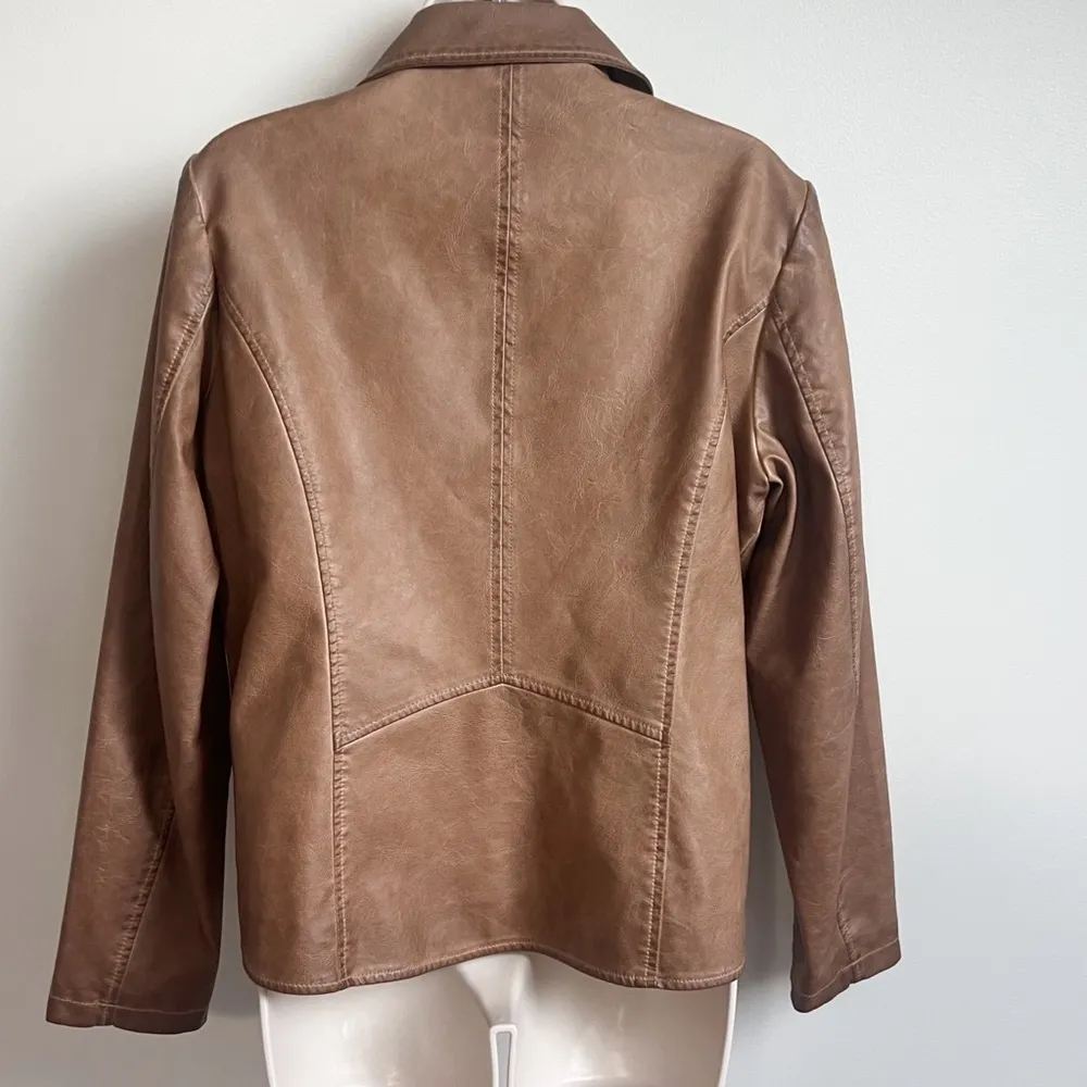 🆕 Bagatelle Anthropologie soft shell faux leather moto jacket tan brown size … - Image 5