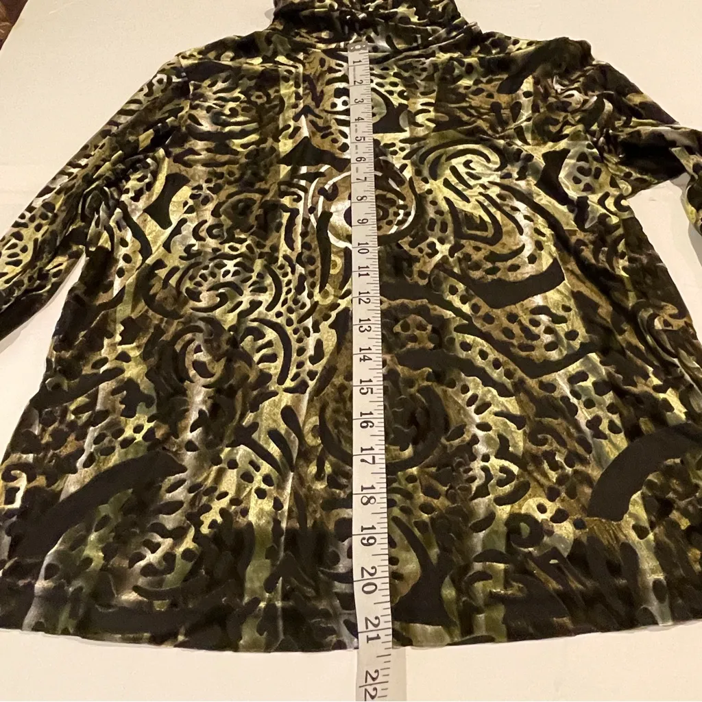 Sno Skins Velvet Burnout Abstract Turtleneck Top Women’s Large Made in USA Green - Image 12