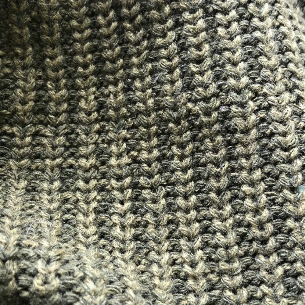 A.Peach  v neck drawstring scrunch sweater - Image 7