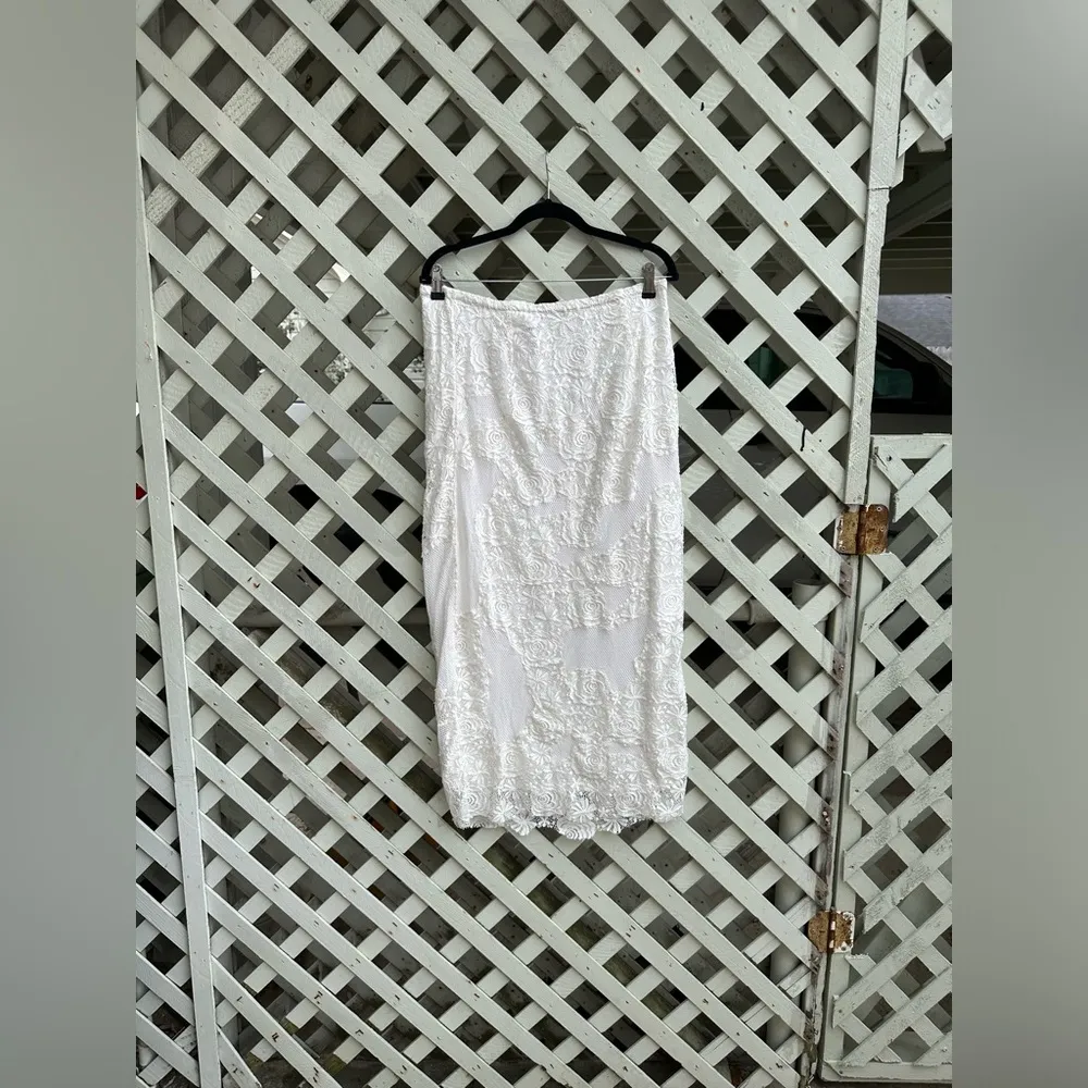 Free People Lace Maxi Skirt - Image 2