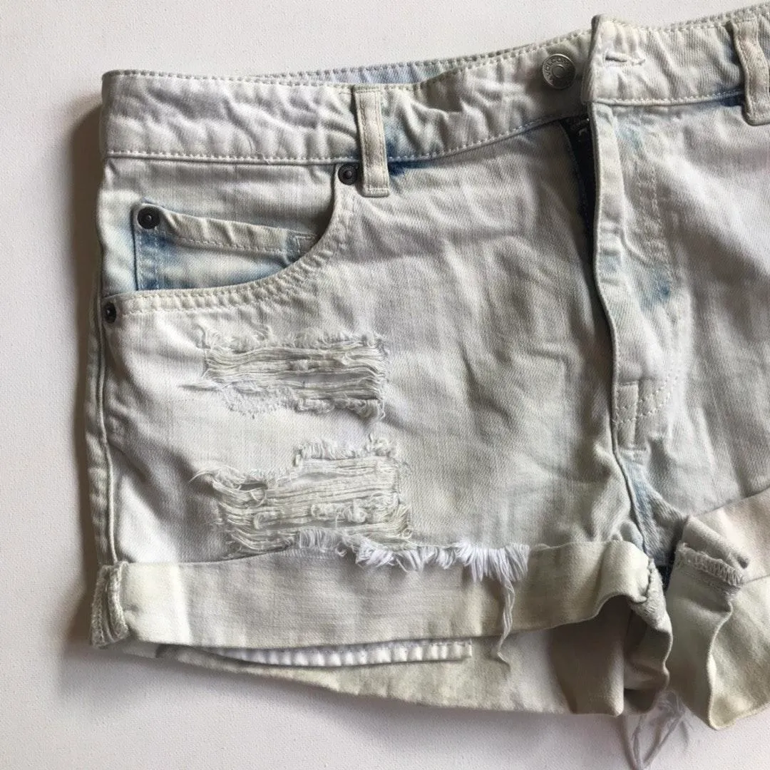 High Waisted Shorts - Image 2