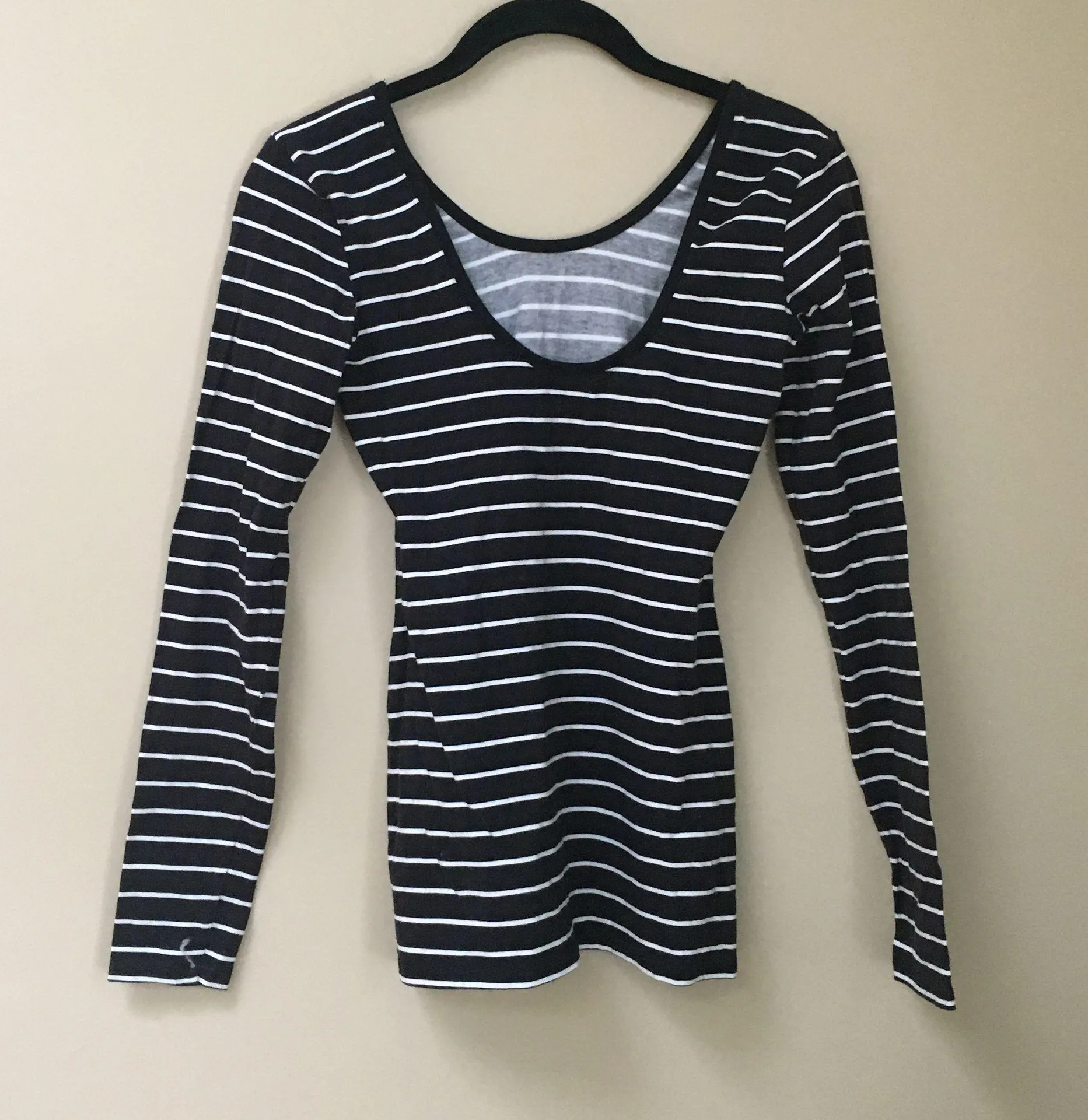 Nollie Black & White Striped Low Back Top Medium - Image 2