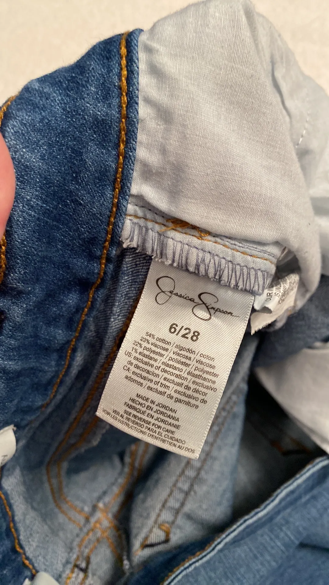 jeans rolled crop skinny size 6 - Image 6