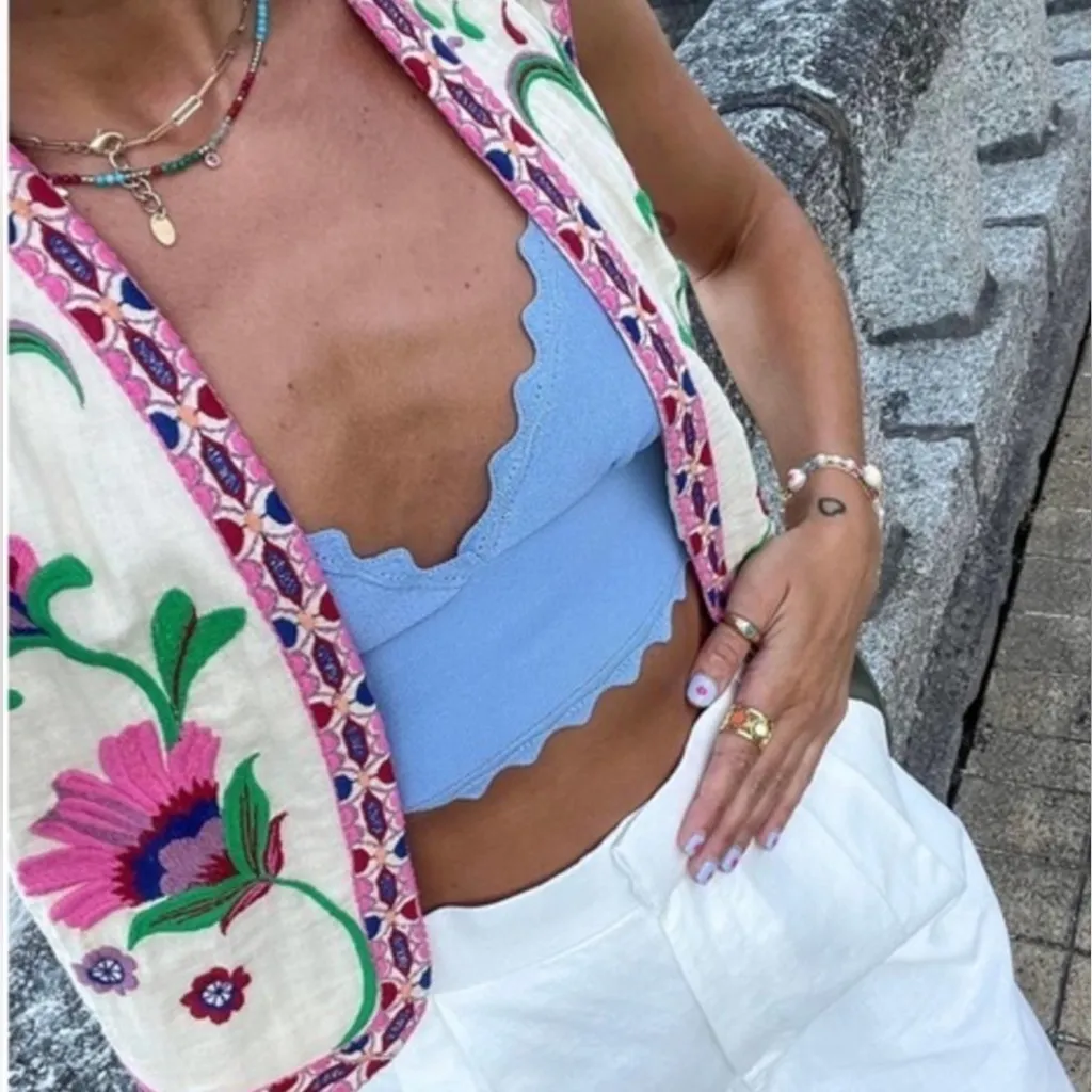 ZARA Floral Embroidered Open Front Lined Cotton Vest Ecru Pink Purple Size Large - Image 5