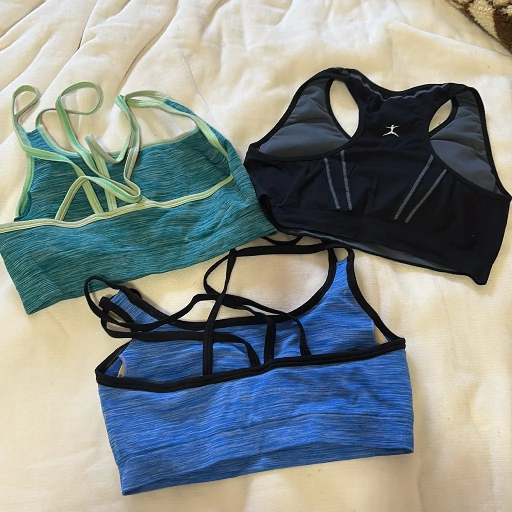 Danskin Stylish Women's Sports Bra Set - Blue, Black, Green Size Medium - Image 5