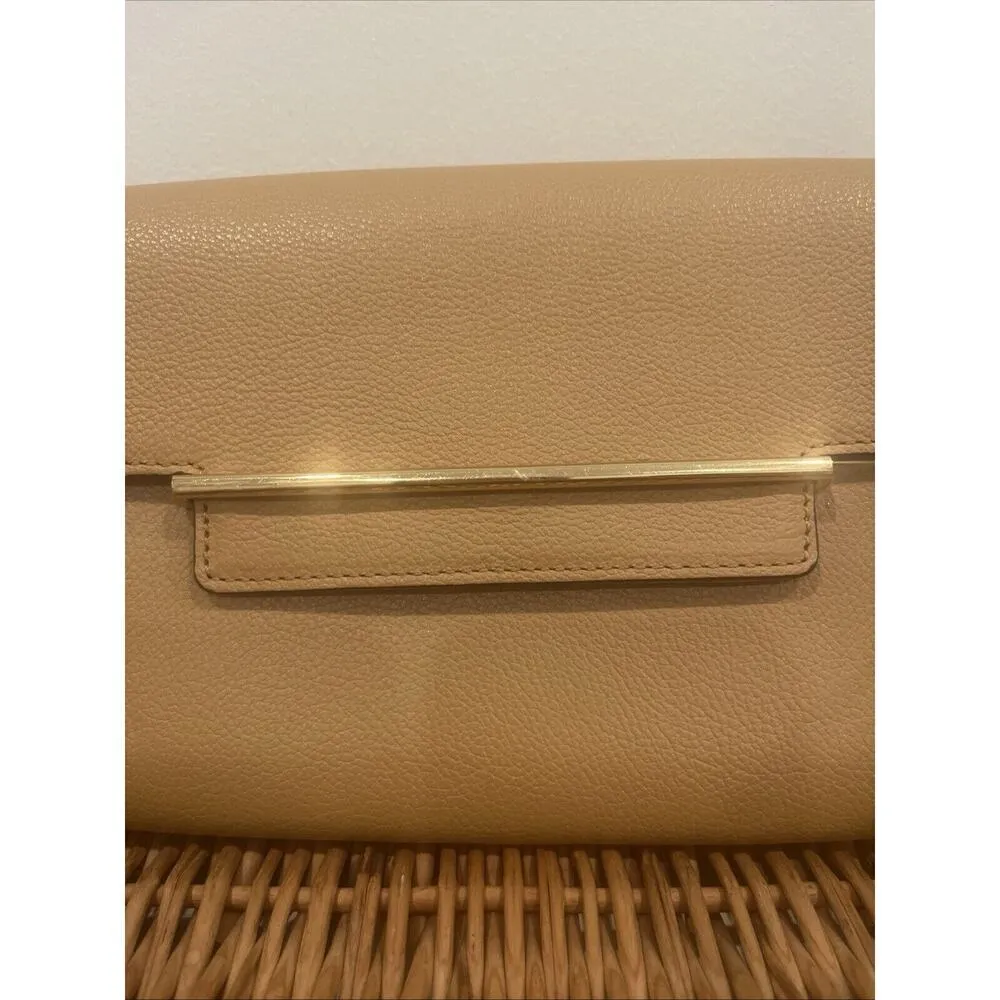 Clutch Purse Vince Camuto Crossbody Leather Tan detachable shoulder strap - Image 11