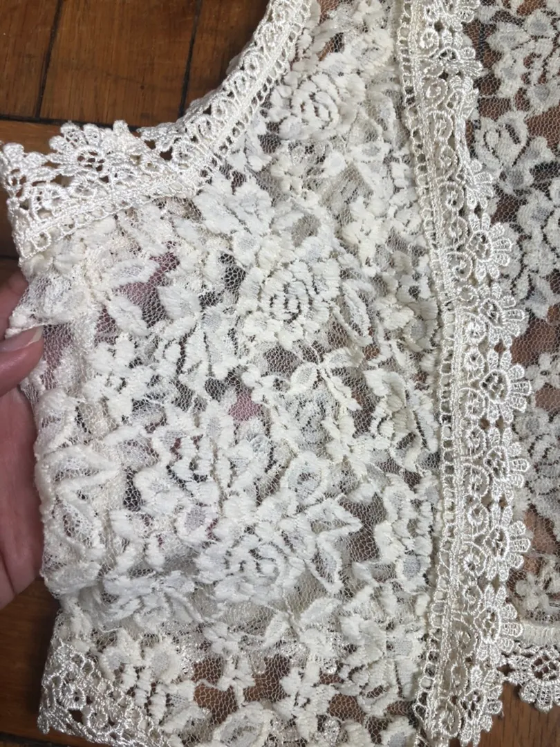 Boho Lace Crochet Vest Top White - Image 3