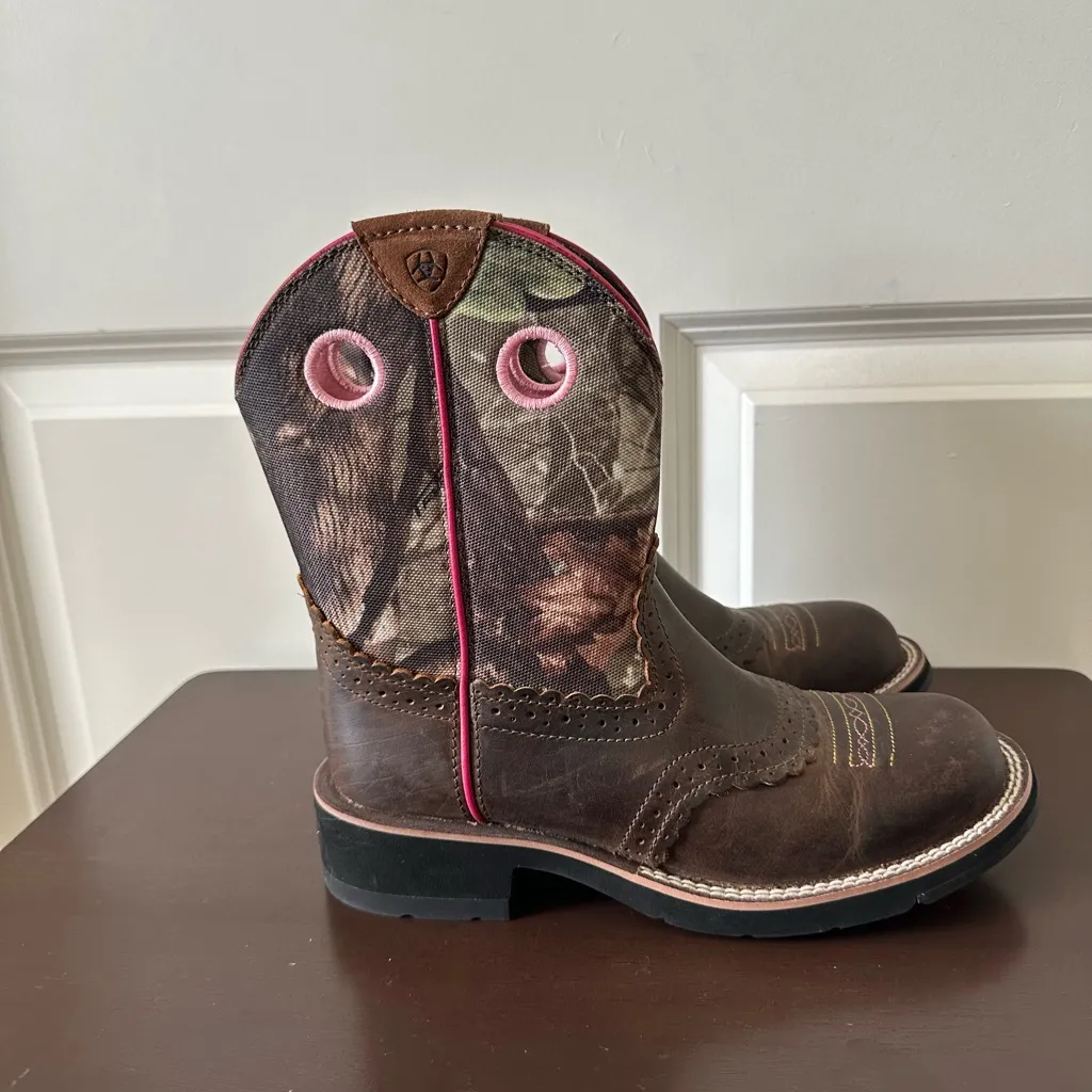 Ariat Fatbaby Womens Cowgirl Western Boots Leather Camo Pink Size 6.5 - Image 2