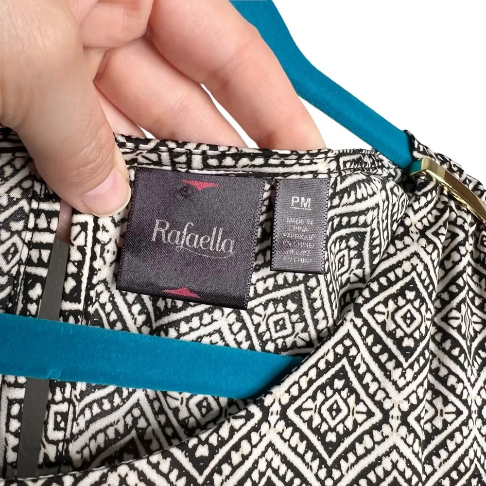 Rafaella Geometric Print Asymmetrical High Low Sleeveless Blouse - Image 5