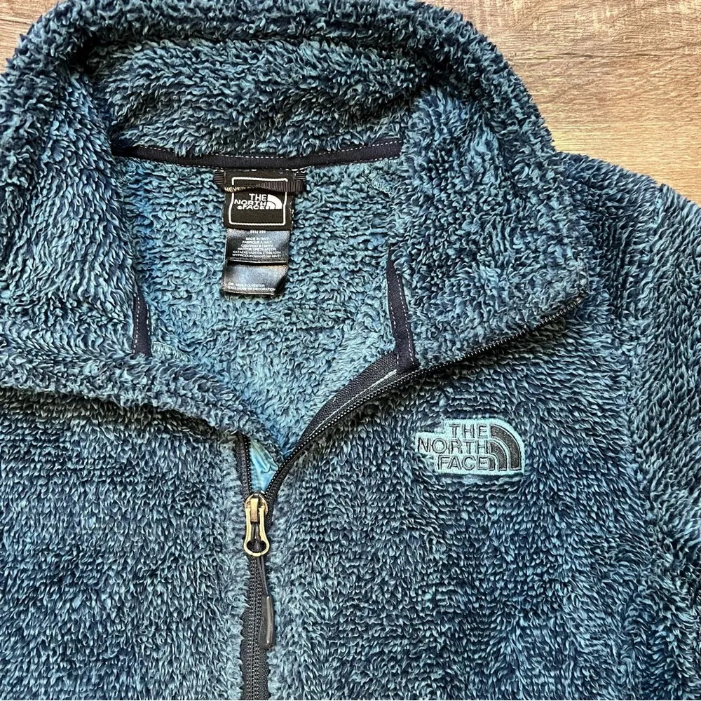 The North Face Women’s Osito Teal Fleece Jacket Size Medium - Image 2