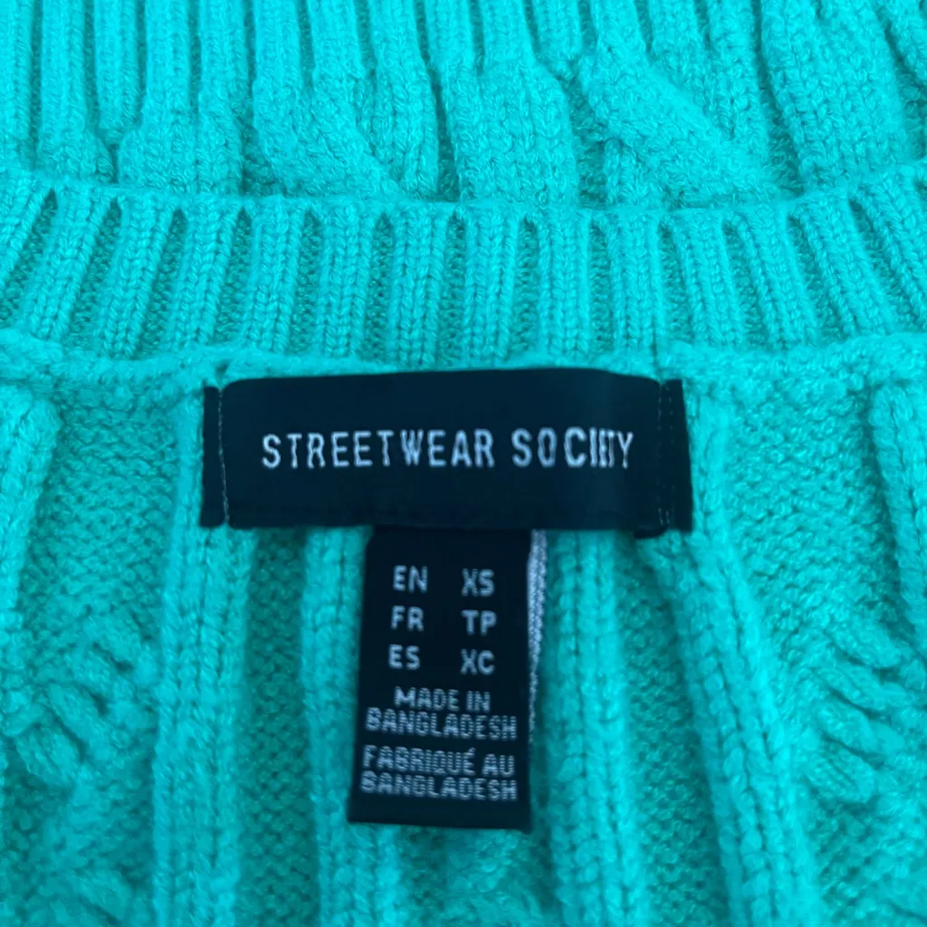 Streetwear Society Teal Cable Knit Sweater Vest size XS - Image 4