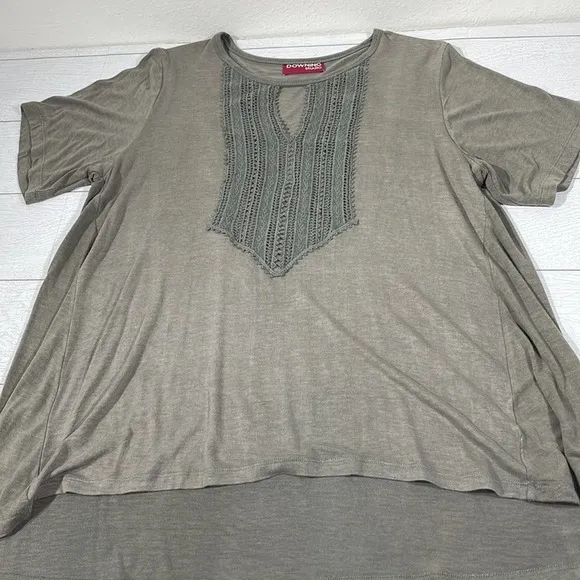 DOWNING STUDIO Loose Fit High Low Cut Olive Green Shirt Size 1X - Image 13