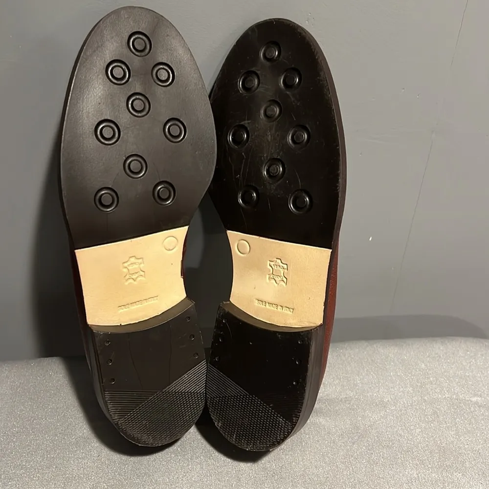 Eddie‎ Bauer leather loafers . Size 8 - Image 7