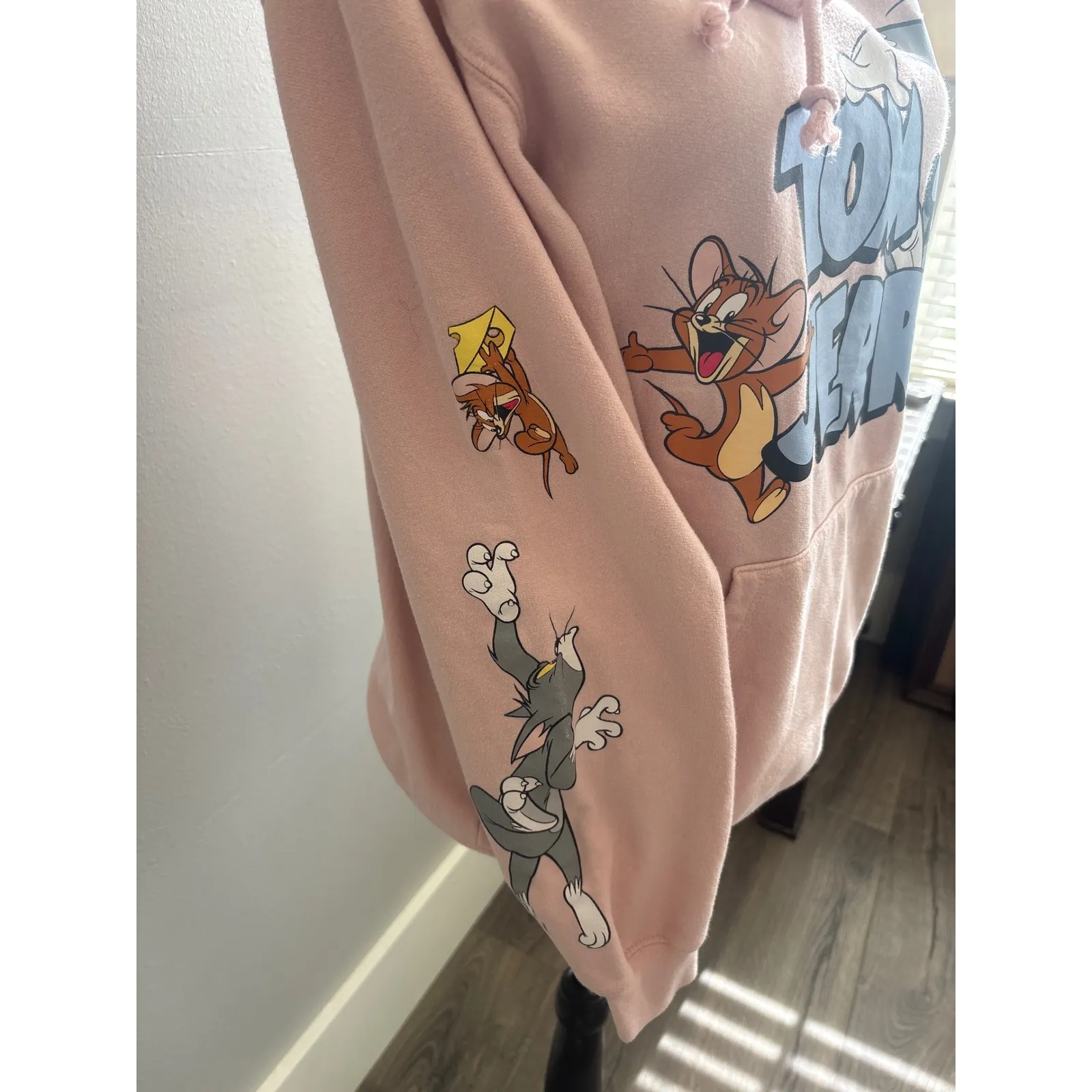 Vintage Tom and Jerry Pink Graphic Hoodie Sweatshirt Women's M Cartoon Size M - Image 3