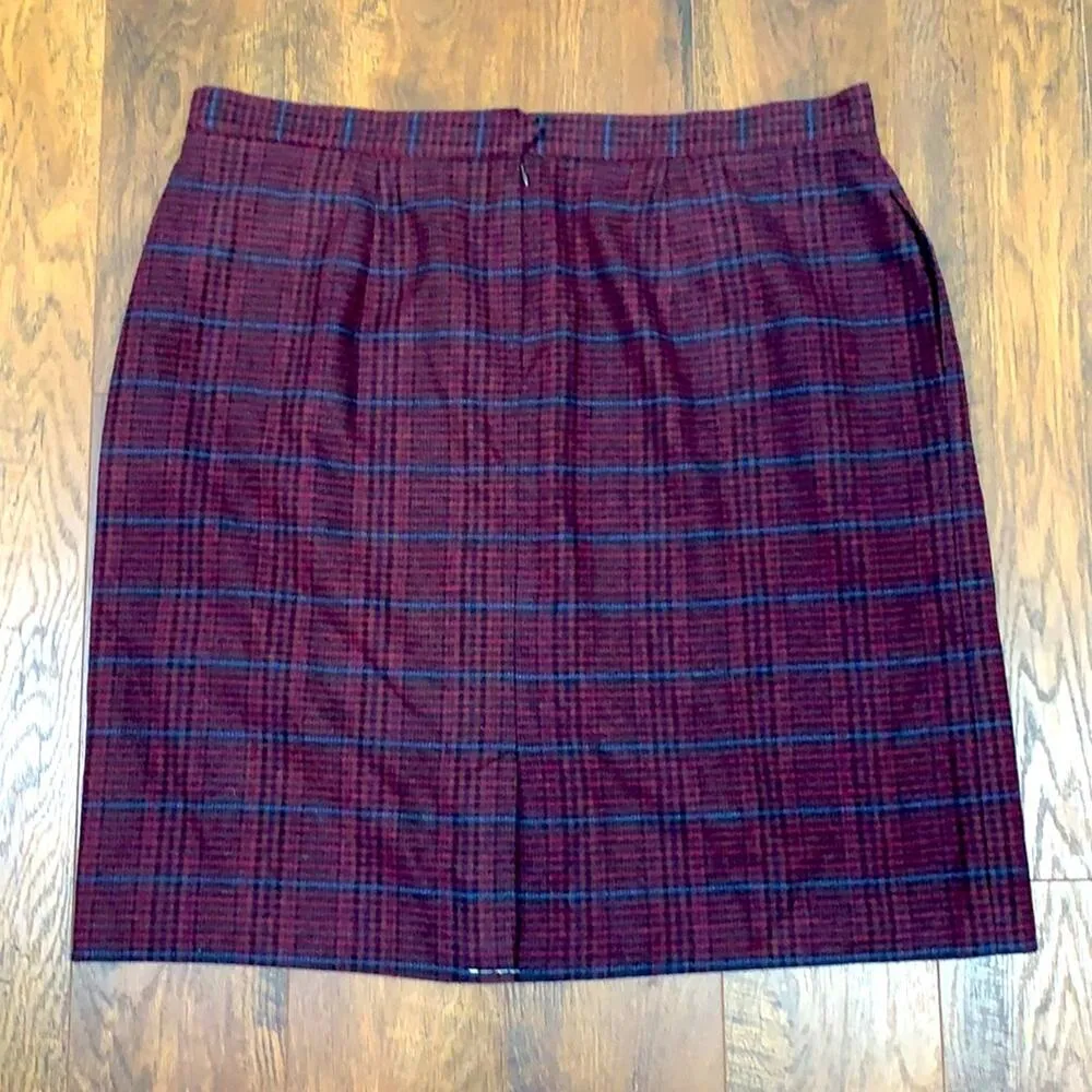 Carriage Court Vintage Wool Blend Burgundy/Navy/Brown Plaid Pencil Skirt Red Size 26 - Image 4