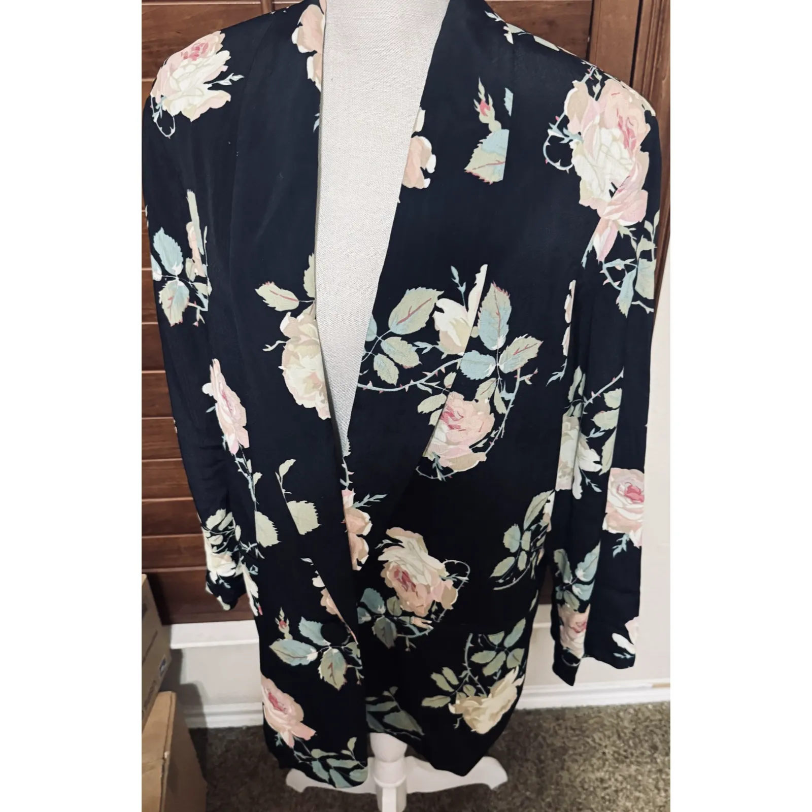 Vintage 90s Shelli Segal JM Black Floral Blazer Jacket Size M long length career - Image 2