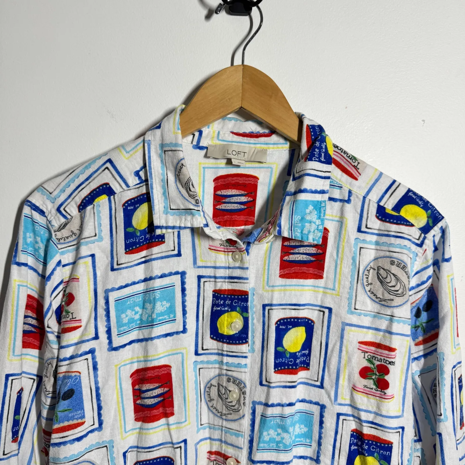 Ann Taylor Loft Sardine Novelty Print Button Down Shirt Women L Linen Coastal - Image 4