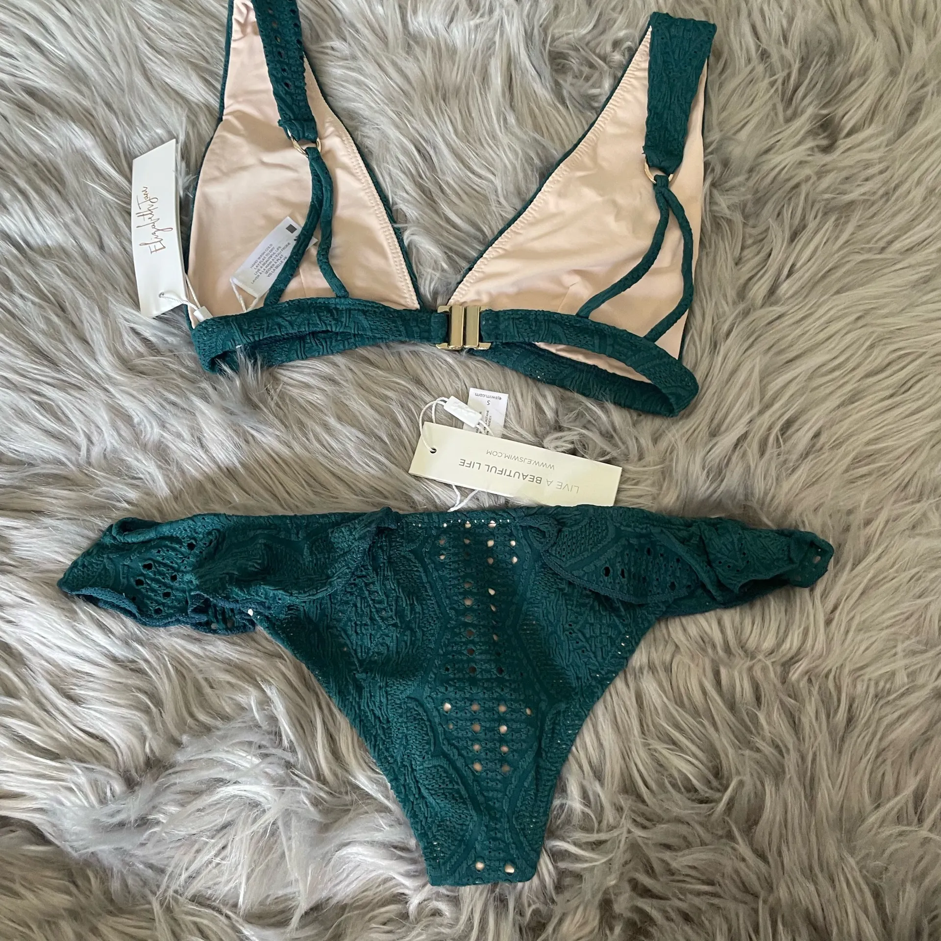 NWT gorgeous green teal bikini set ruffle bottom Size L - Image 2