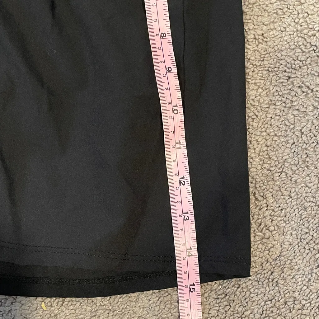 Crane Black Athletic Women's Work Out Skort Size Medium - Image 6