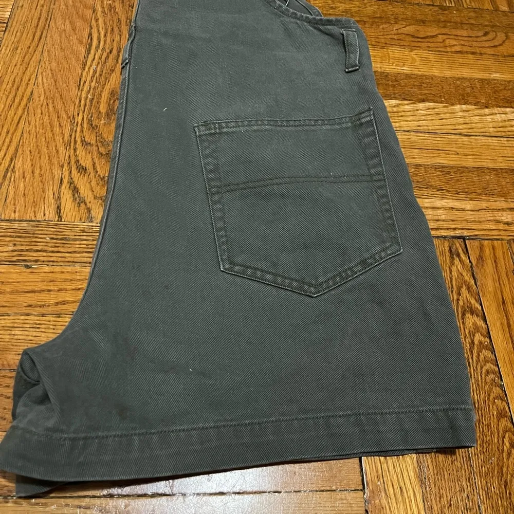 Vintage olive green short overalls Size M - Image 4