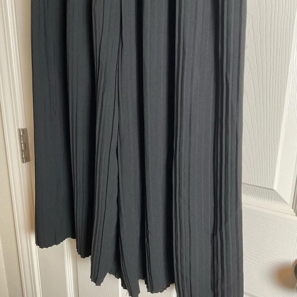 Rachel Zoe Women's Black Wide Leg Pull On Pants Size small - Image 4