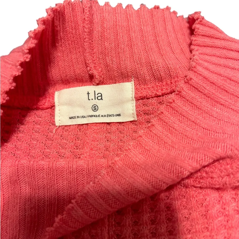 T.la coral mock neck long sleeve thermal shirt size small - Image 3