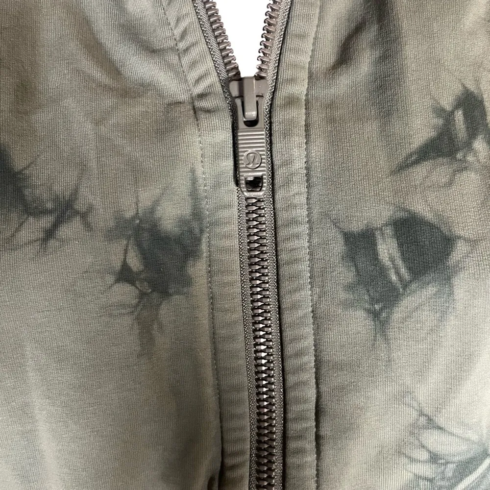 Lululemon Scuba Zip Up Hoodie Size 8 - Image 4