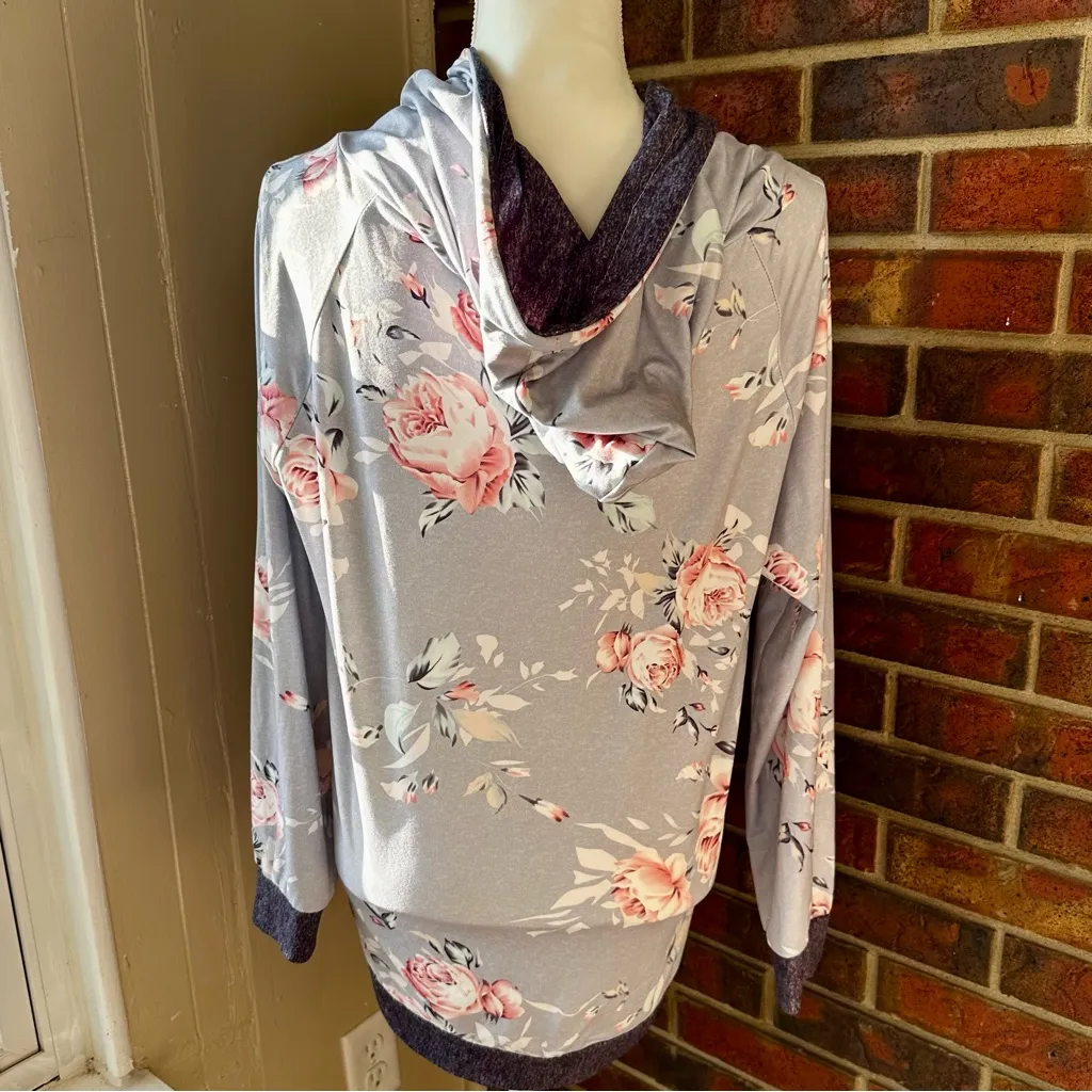 Sweet Girly Florwercore Soft Lightweight Hoodie Cottagecore Roses Coastal Granny Pink Size L - Image 3