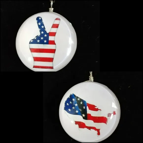 Set of 2 American Flag Peace Sign Glass Pendant Necklace White - Image 2